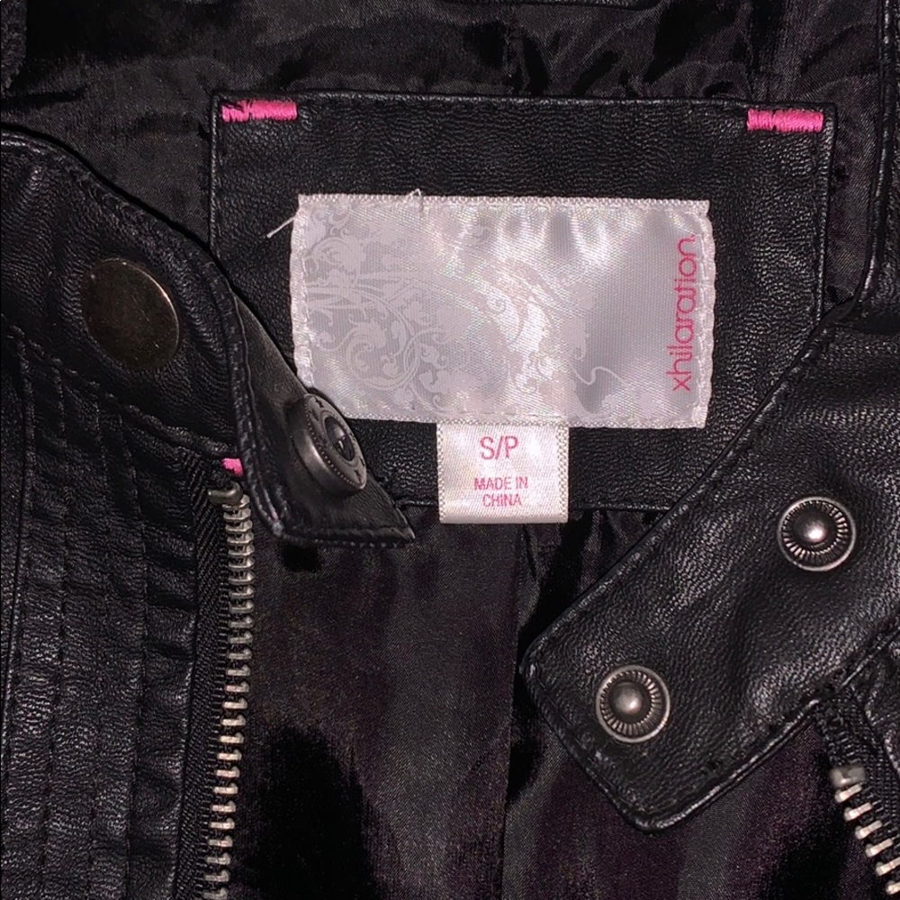 Black Fitted Jacket - image 2